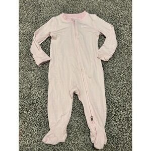 KK2 Nike baby girl onesie‎ sleeper romper size 6m